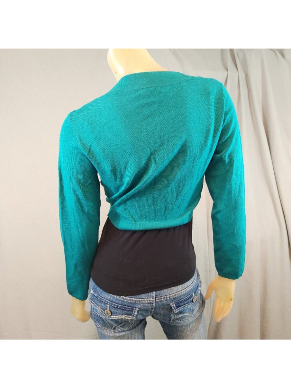 Petite Sophisticate Green SMALL Button Silk Blend Knit Shrug Sweater Womens USED - Picture 3 of 5